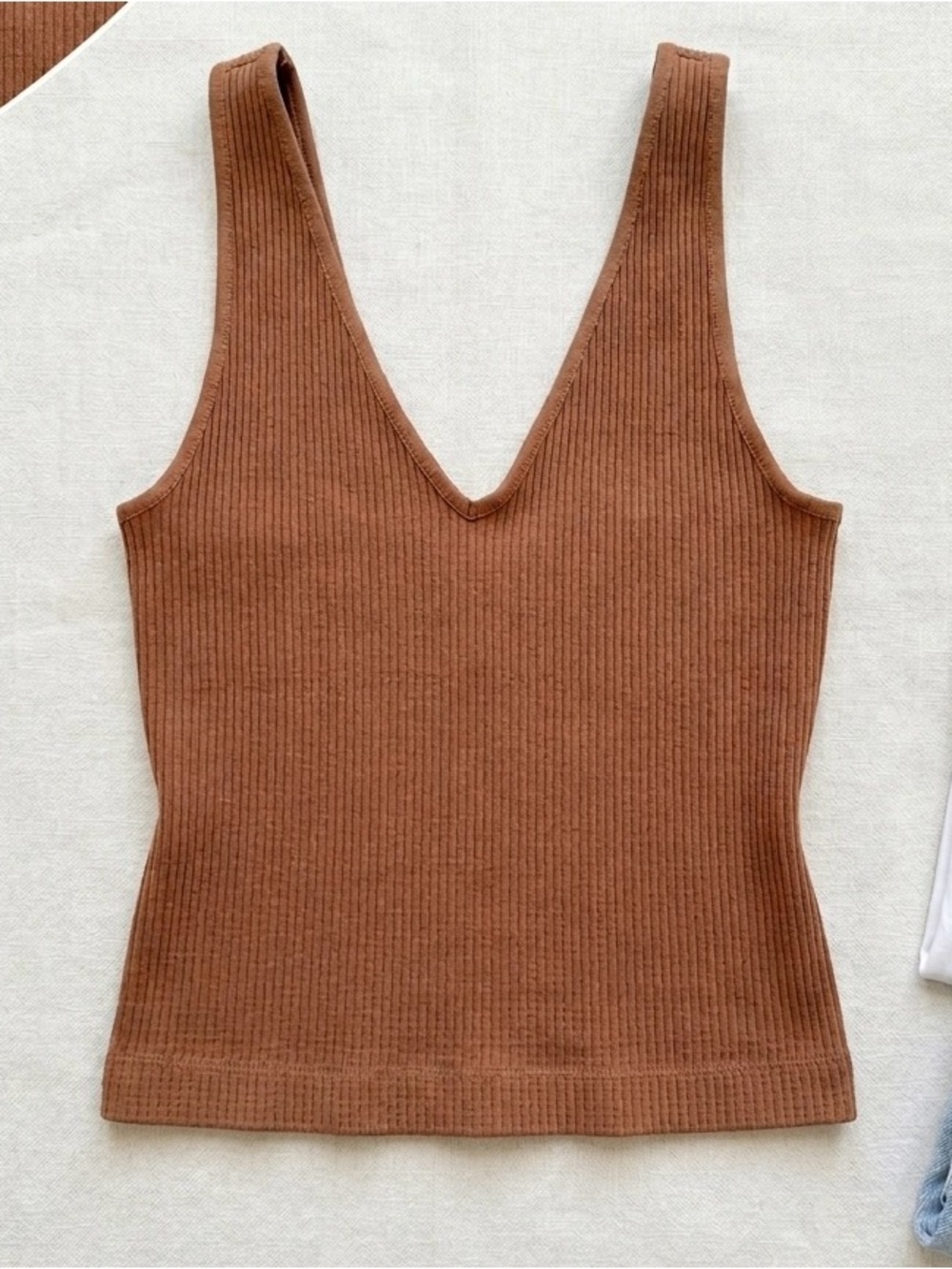 Nikibiki Tan Ribbed V-Neck Tank Top – Size Small